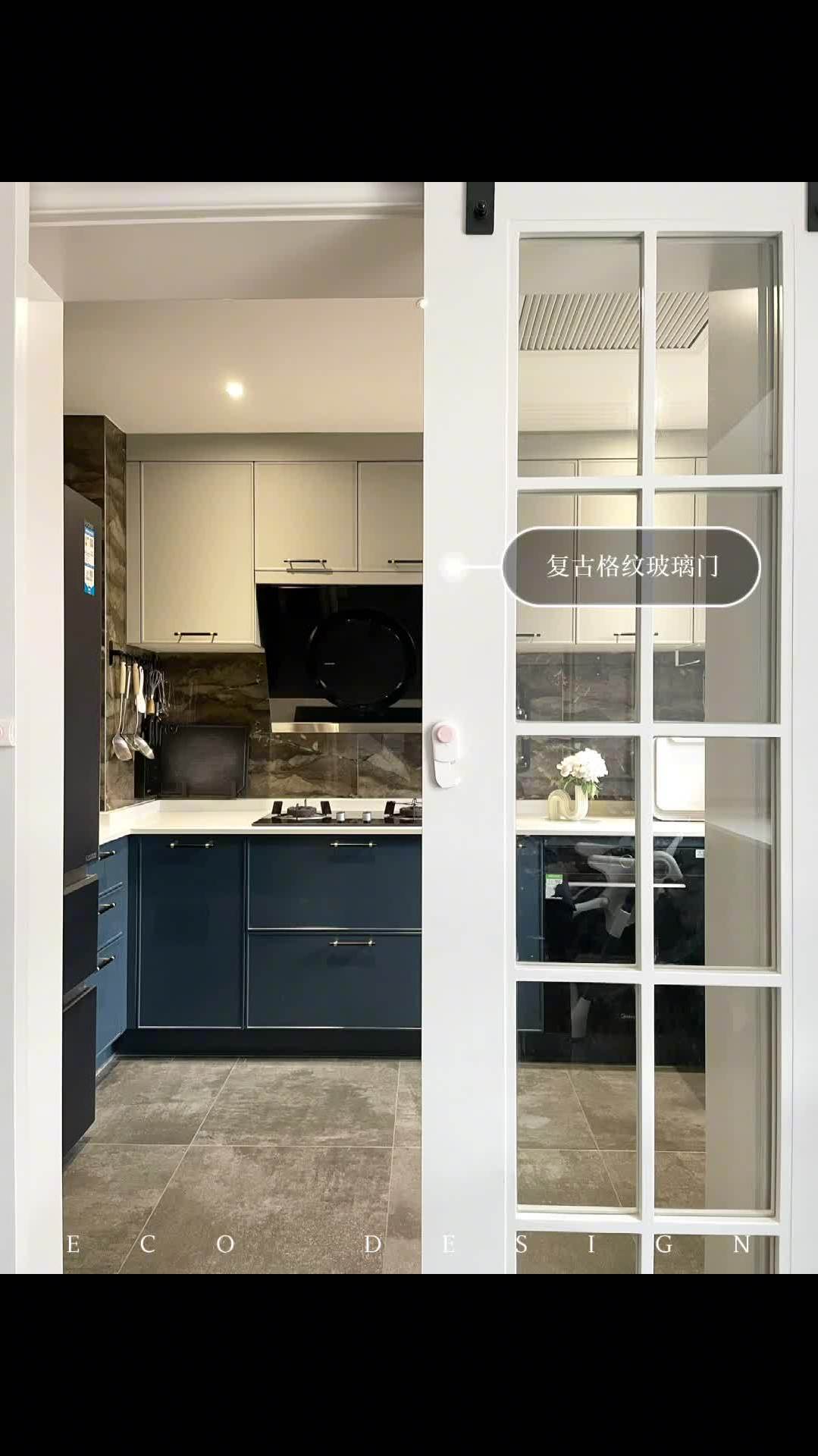 复古感厨房谷仓门设计这颜值谁看了不迷糊