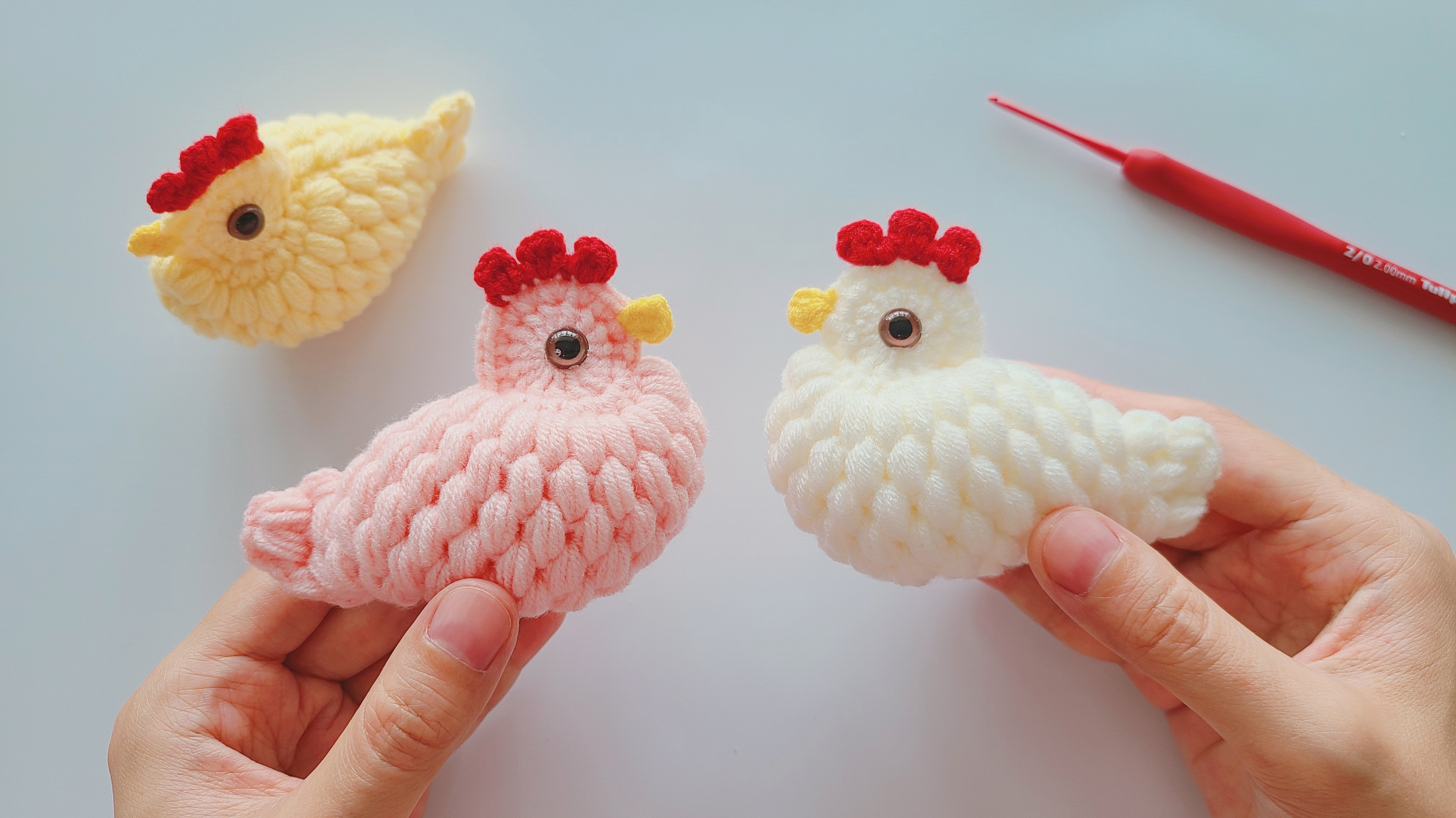钩针咕咕鸡：枣形针的小鸡更有神韵，可做书桌摆件装饰挂件