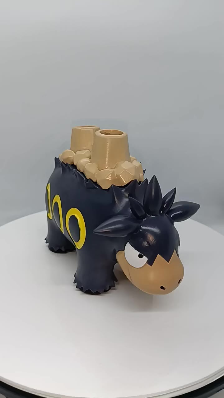 宝可梦模型,闪光色喷火驼