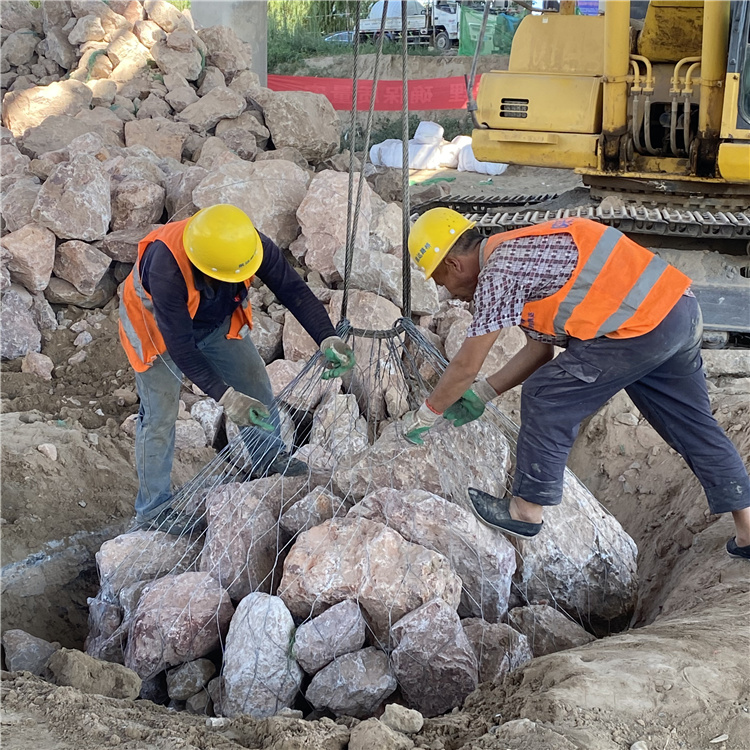 合金网兜抛石网的施工流程