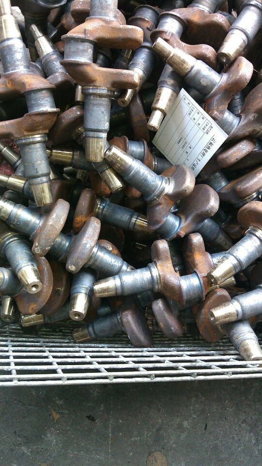 曲轴高频淬火机 德胜曲轴高频淬火机床 曲轴中频感应淬火设备