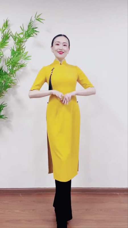 九大手位pose修炼起来八点直播见旗袍拍照-度小视