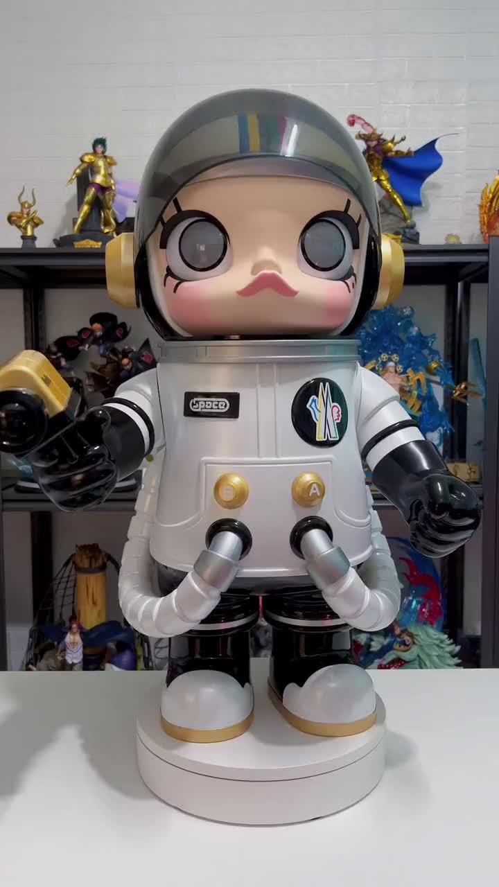 泡泡玛特space molly moncler蒙口盟可睐宇航员