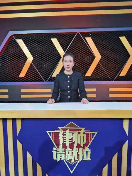 北京房产律师张海霞姑侄生活多年一朝因房产形同陌路