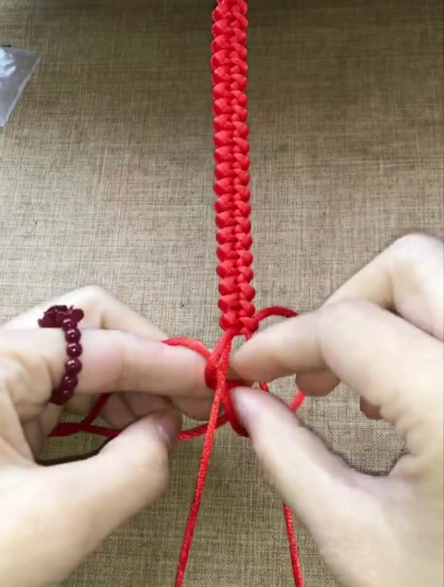 凤尾结教程编法的编绳教程!(2)-度小视