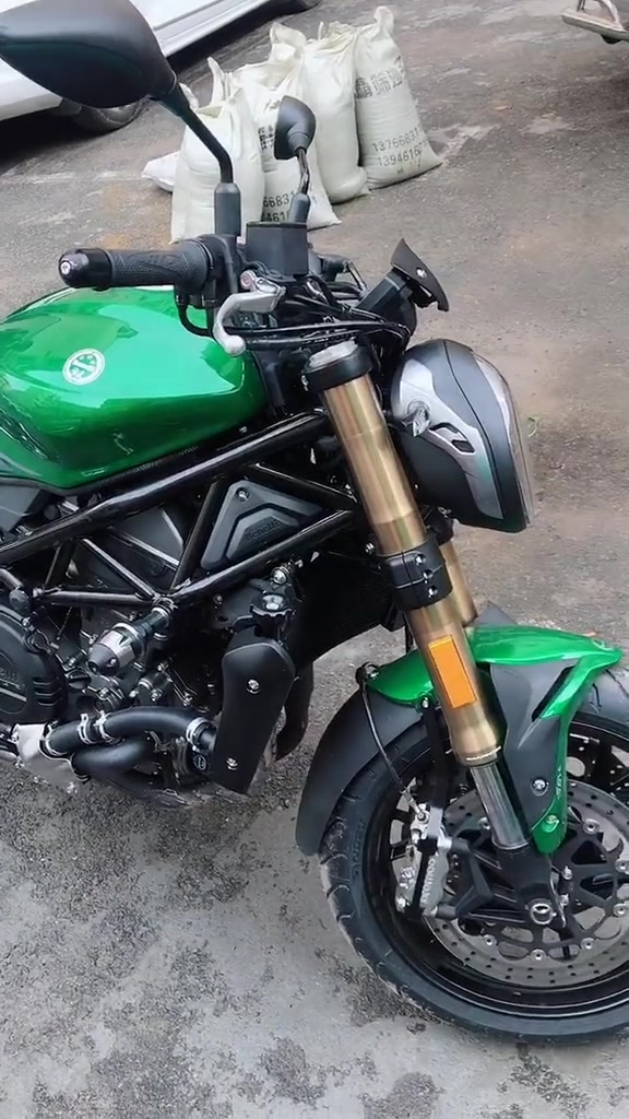 贝纳利752s,吉村排气气改装-度小视