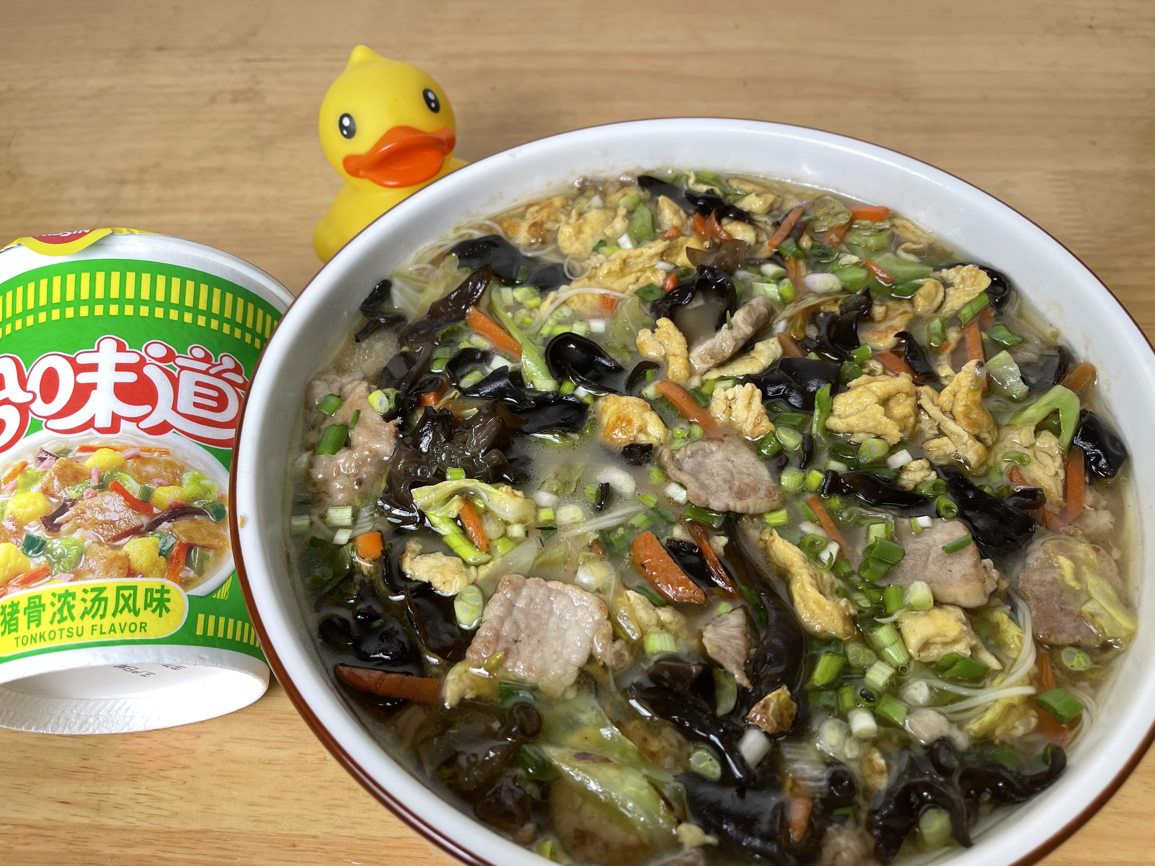 合味道猪骨浓汤泡面还原!