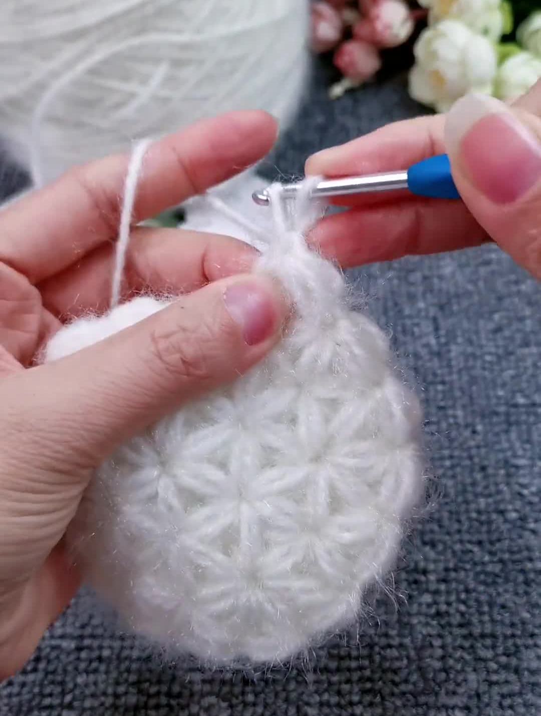 手工diy手工敏敏手工白色毛线团子编织-度小视