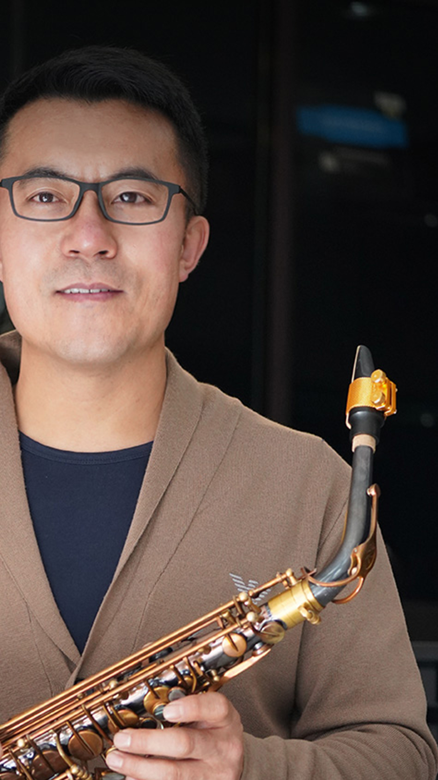 萨克斯演奏秋恋旋律悠扬深沉缠绵打动人心