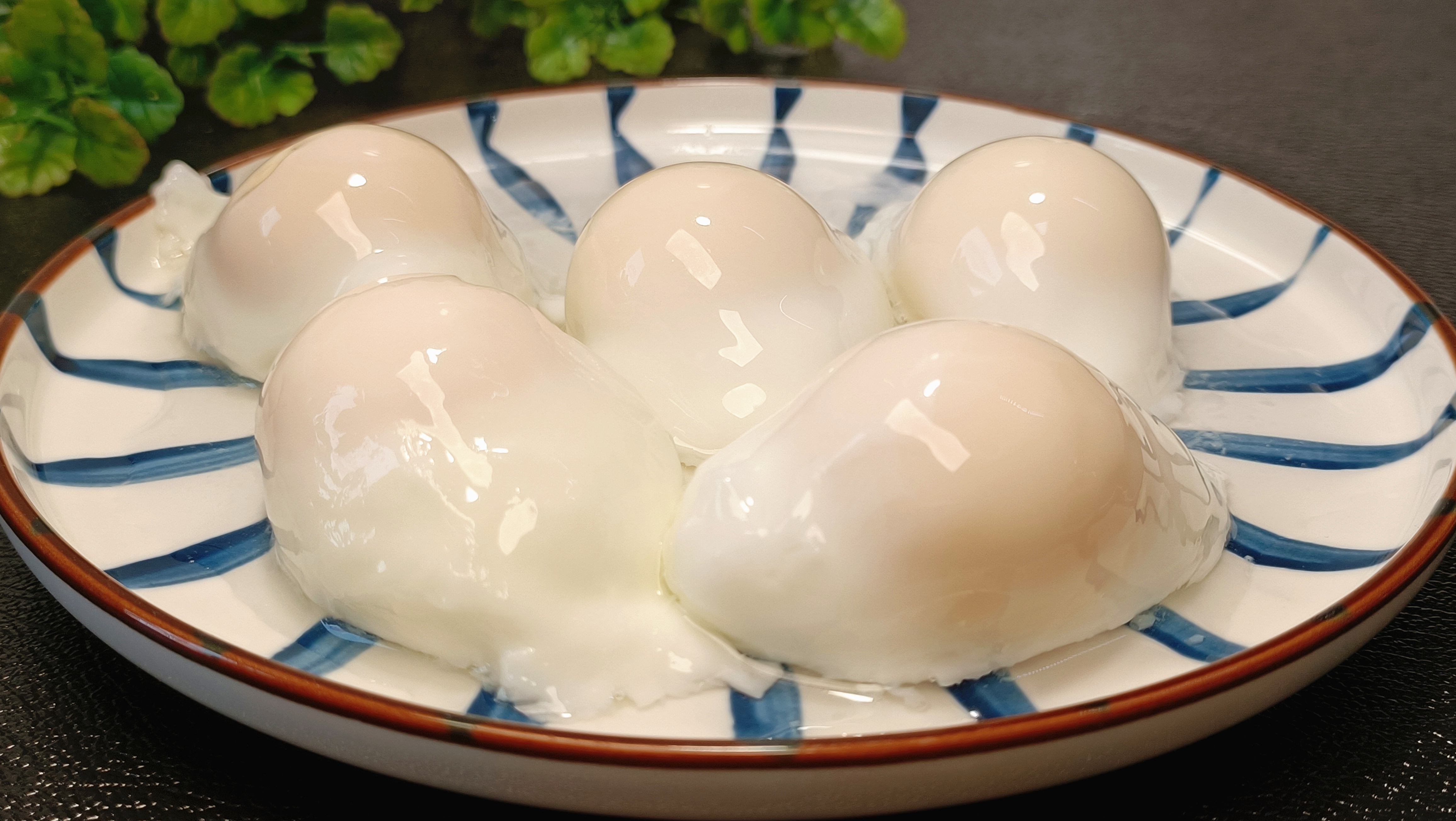 原来水煮荷包蛋这么简单，零失败，无散花，无白沫，圆嫩又漂亮