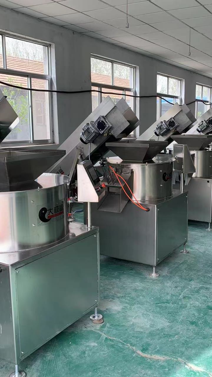 太极福全自动土豆削皮机,解放双手,提高效率