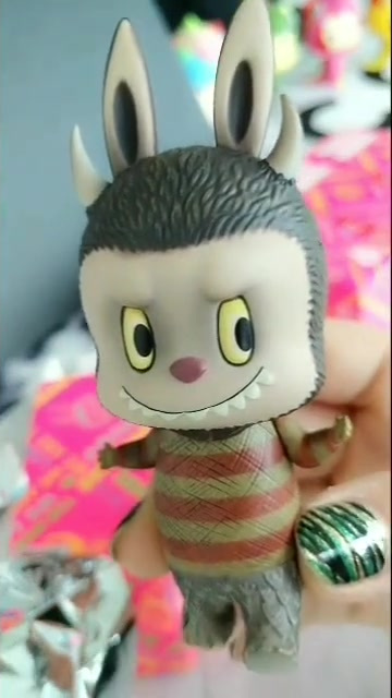 泡泡玛特龙家升labubu二代迷你系列