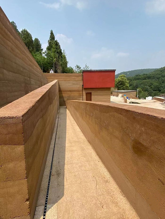 农村自建房,冬暖夏天的夯土房建造-度小视