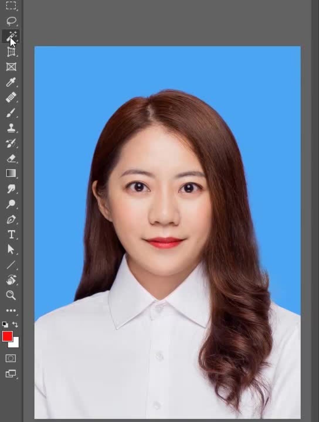 ps如何更换证件照背景色