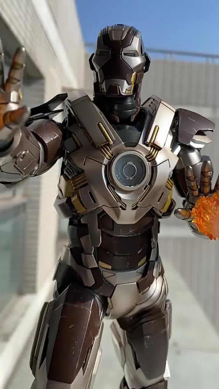 马克24最丑钢铁侠战衣