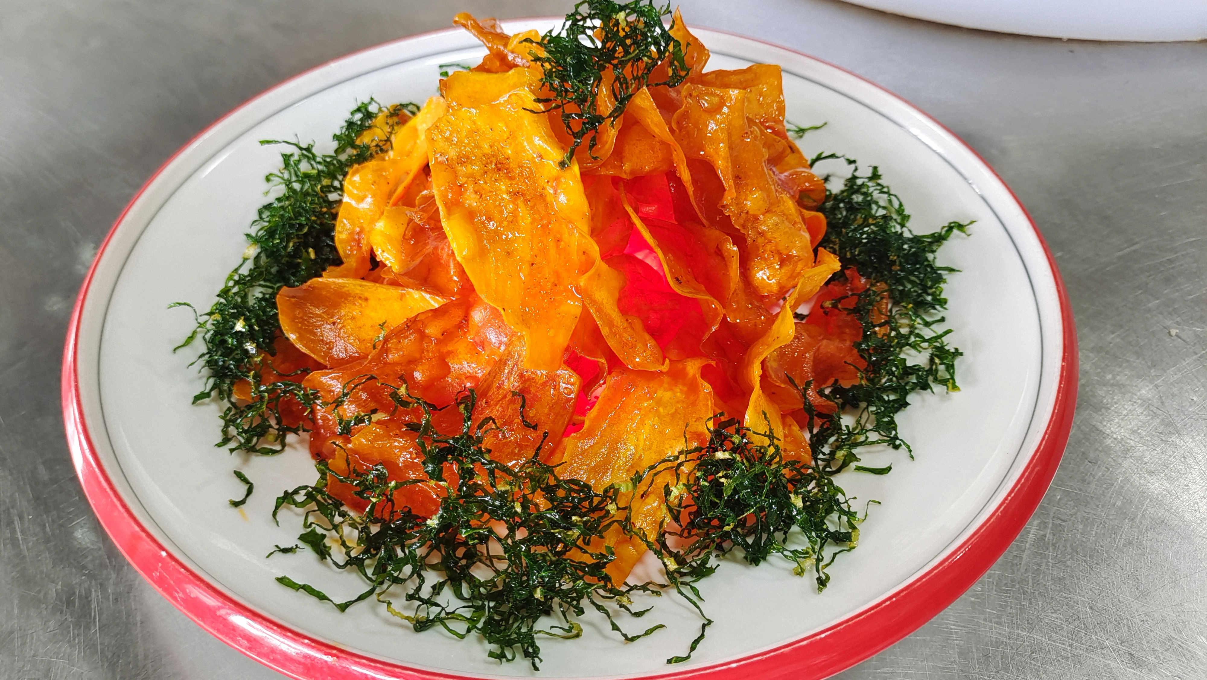 它曾经是厨师的必考菜——灯影苕片,一道失传的老川菜