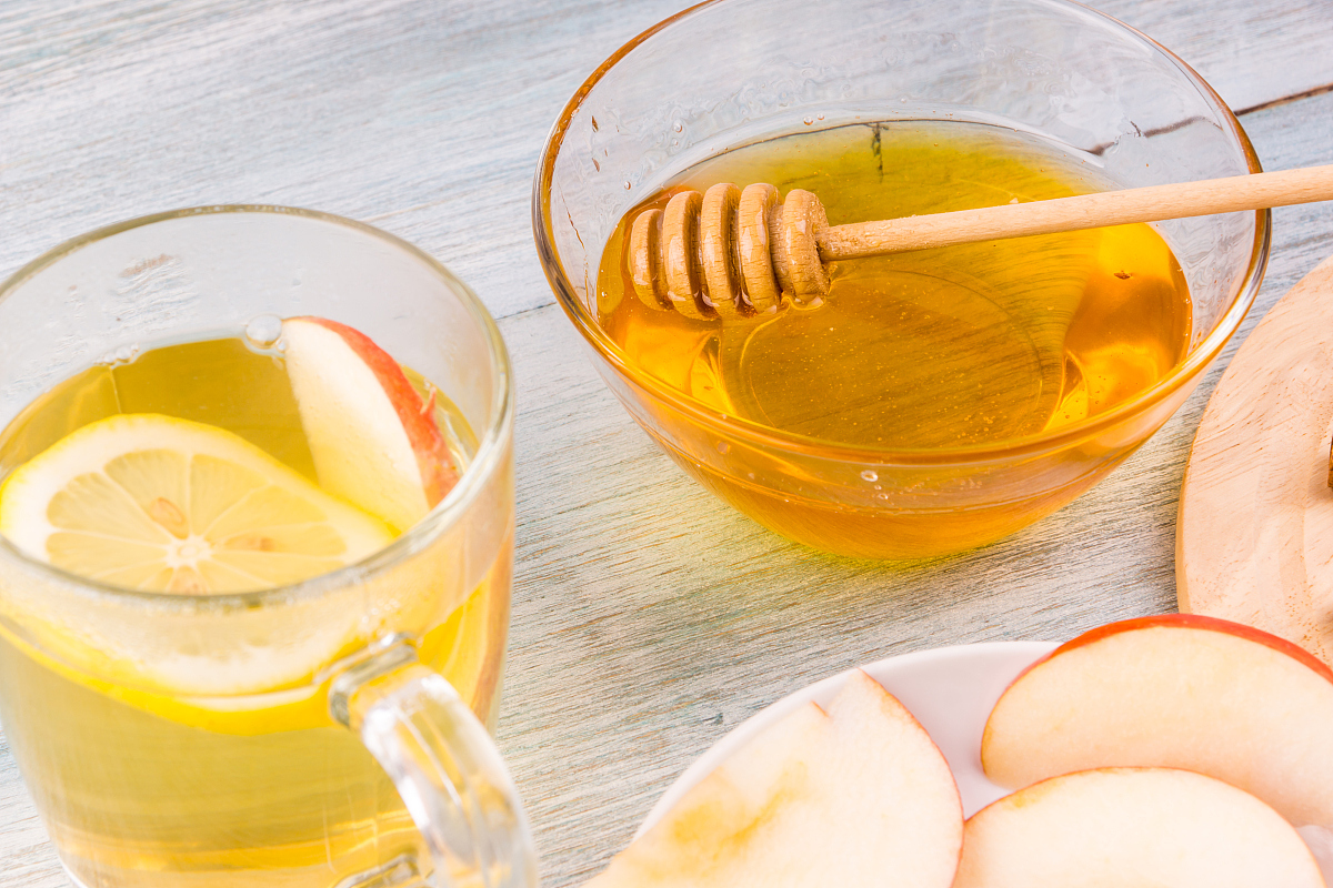 百合蜂蜜水正确喝法(百合蜂蜜茶怎么做) 百合蜂蜜水正确喝法(百合蜂蜜茶怎么做)