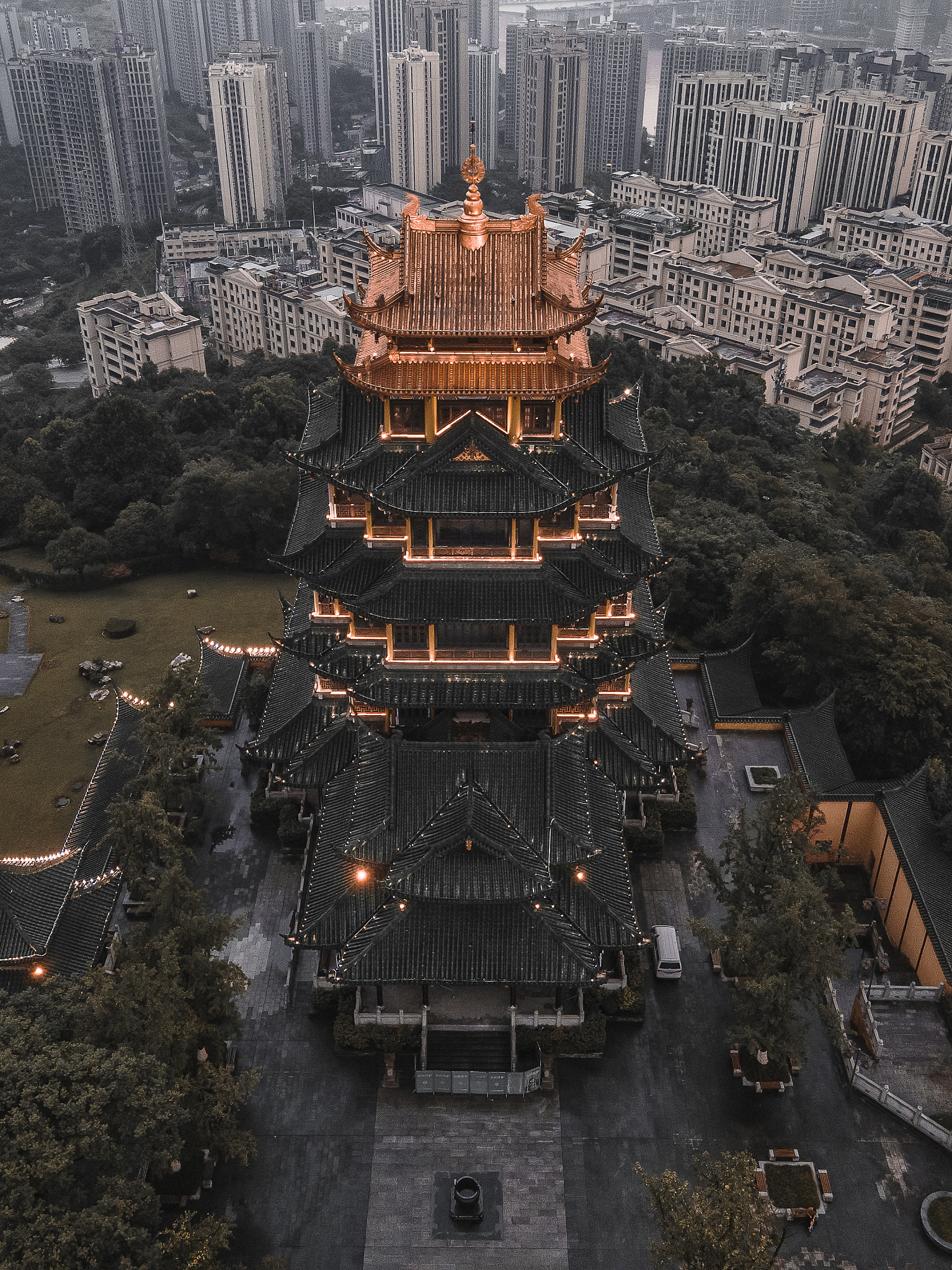 城市点评# 自贡,位于四川省南部,是四川省的一个地级市.