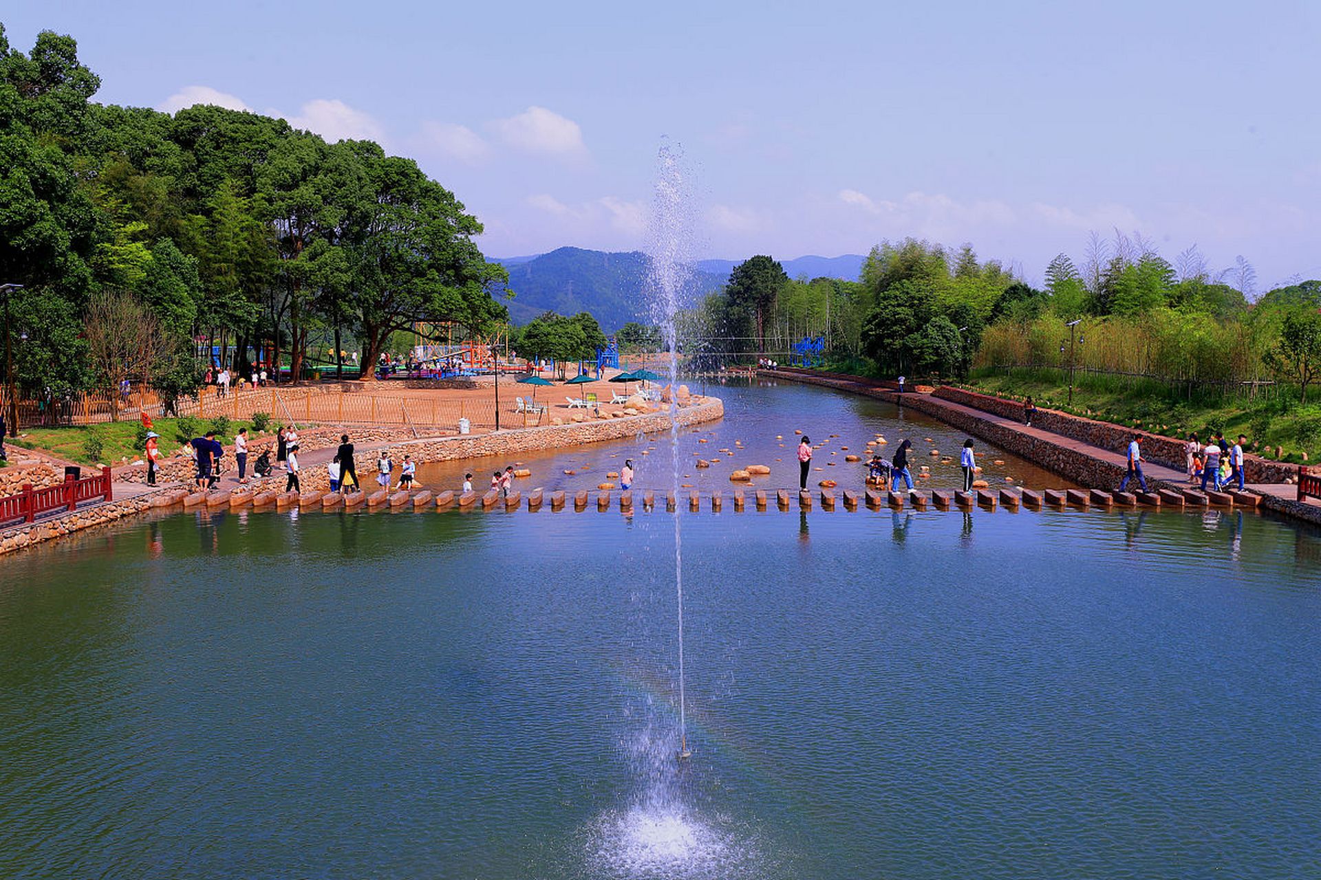 花溪湿地公园介绍图片