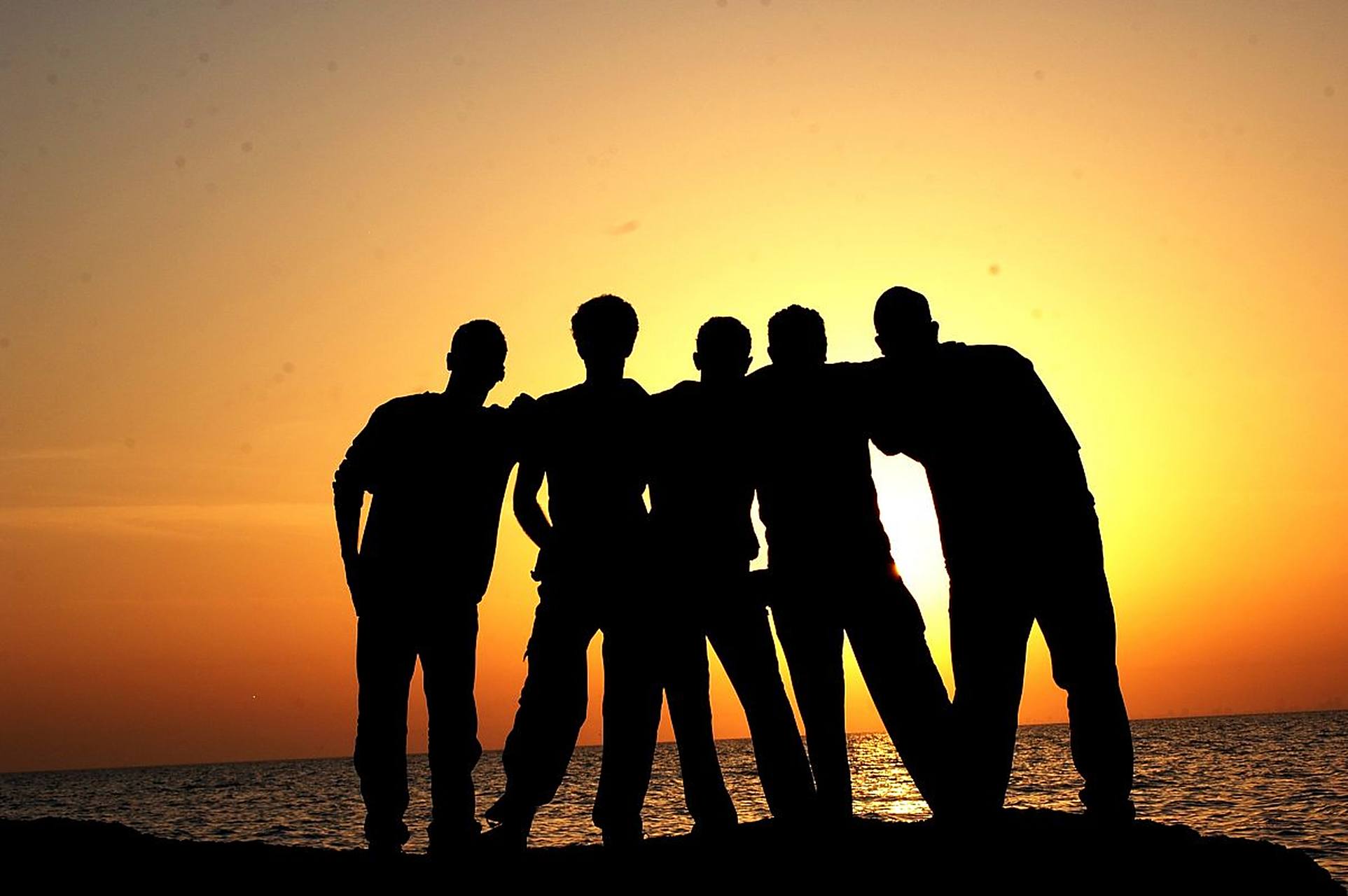 有没有志同道合的兄弟,愿意与我并肩作战,共同探索创业的激情与乐趣?