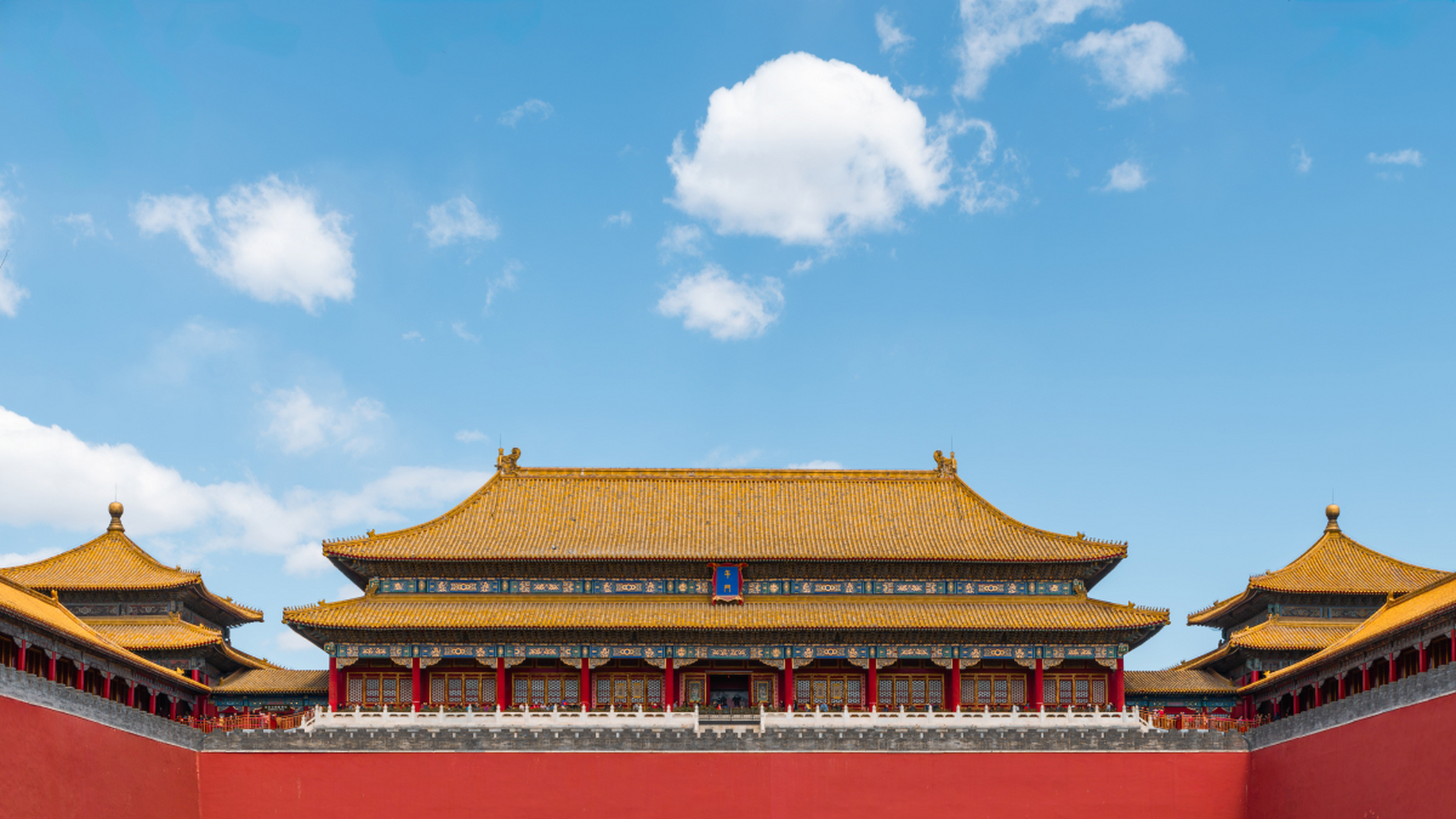 紫禁城,作为明清两代的皇宫建筑,体现了古代建筑的力学智慧.