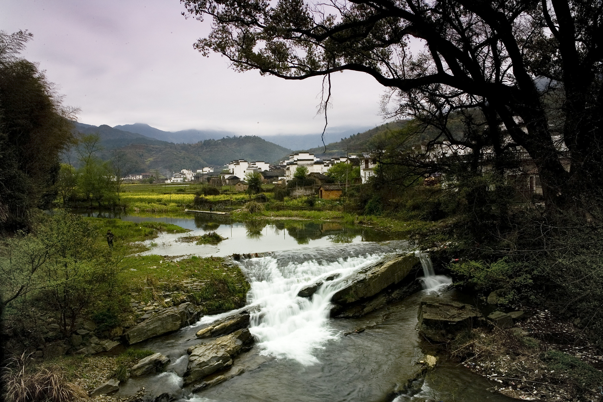 最美乡村山水田园风景图片