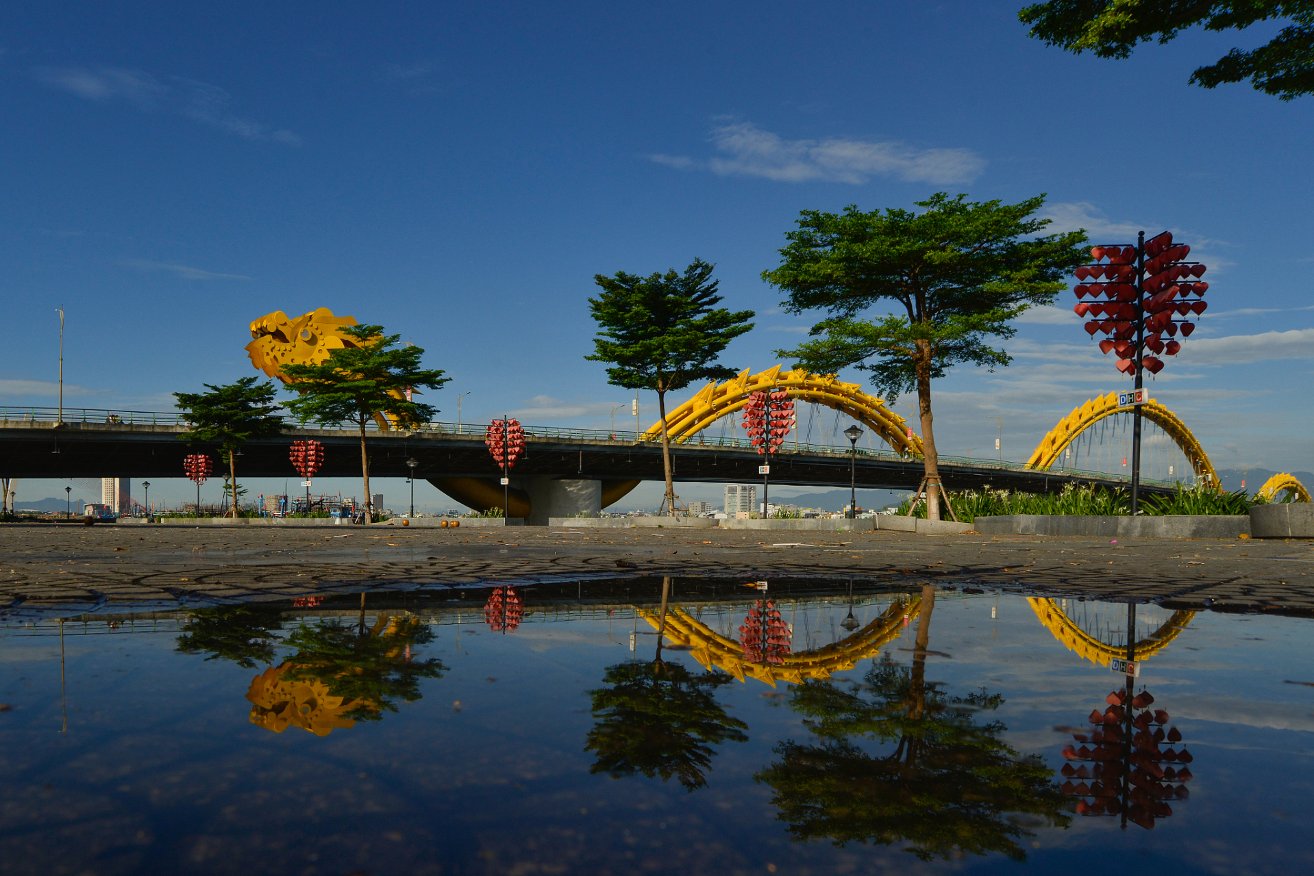 点评#扎兰屯市旅游攻略 自然风光:吊桥公园是扎兰屯市的标志性景点