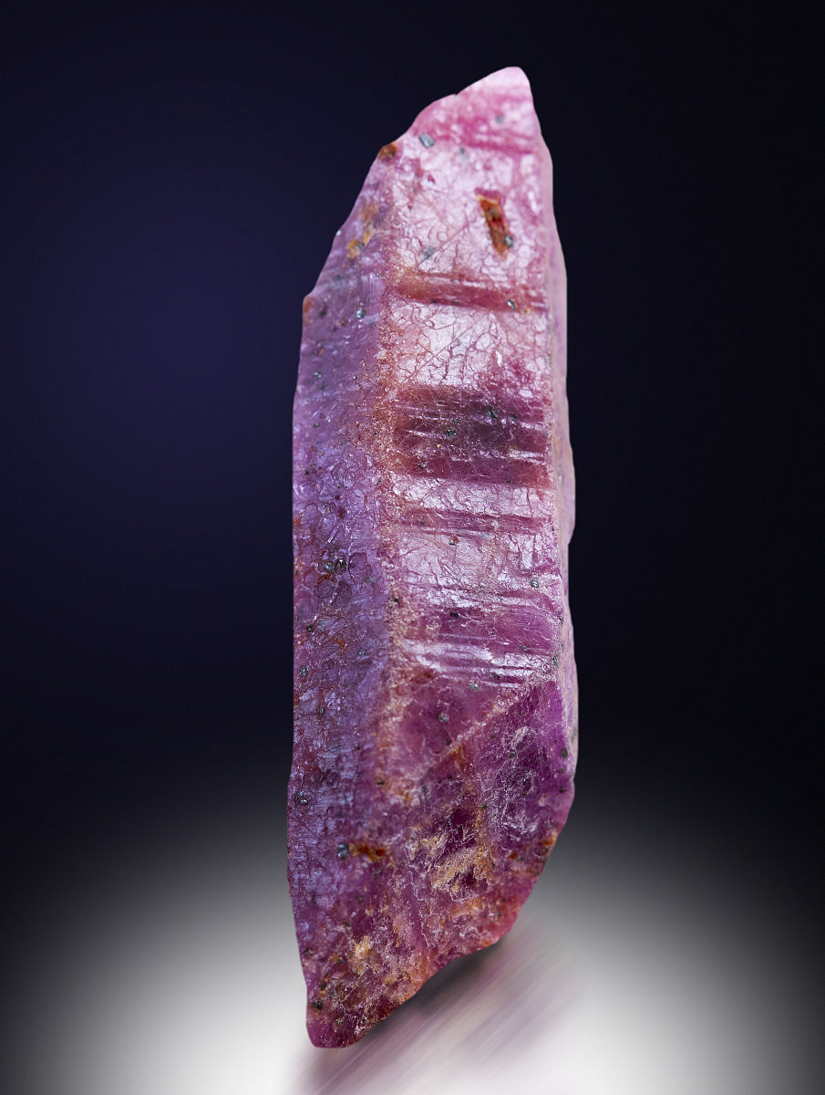 『珠宝』全球一周:gemfields 红宝石原石拍卖平均单价创历史新高 6月3