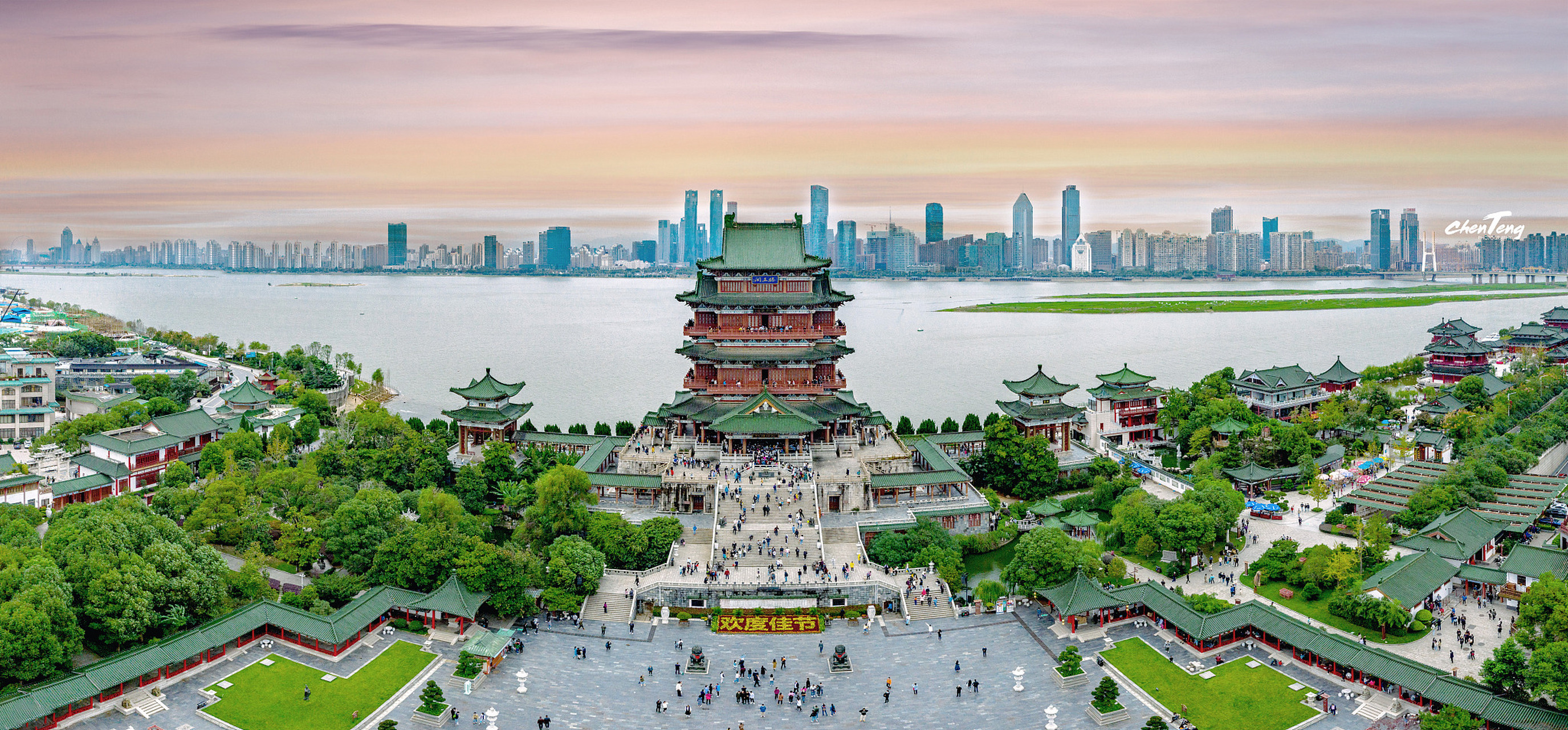 城市点评# 江西九江,位于江西省北部,是一座历史悠久的文化名城.