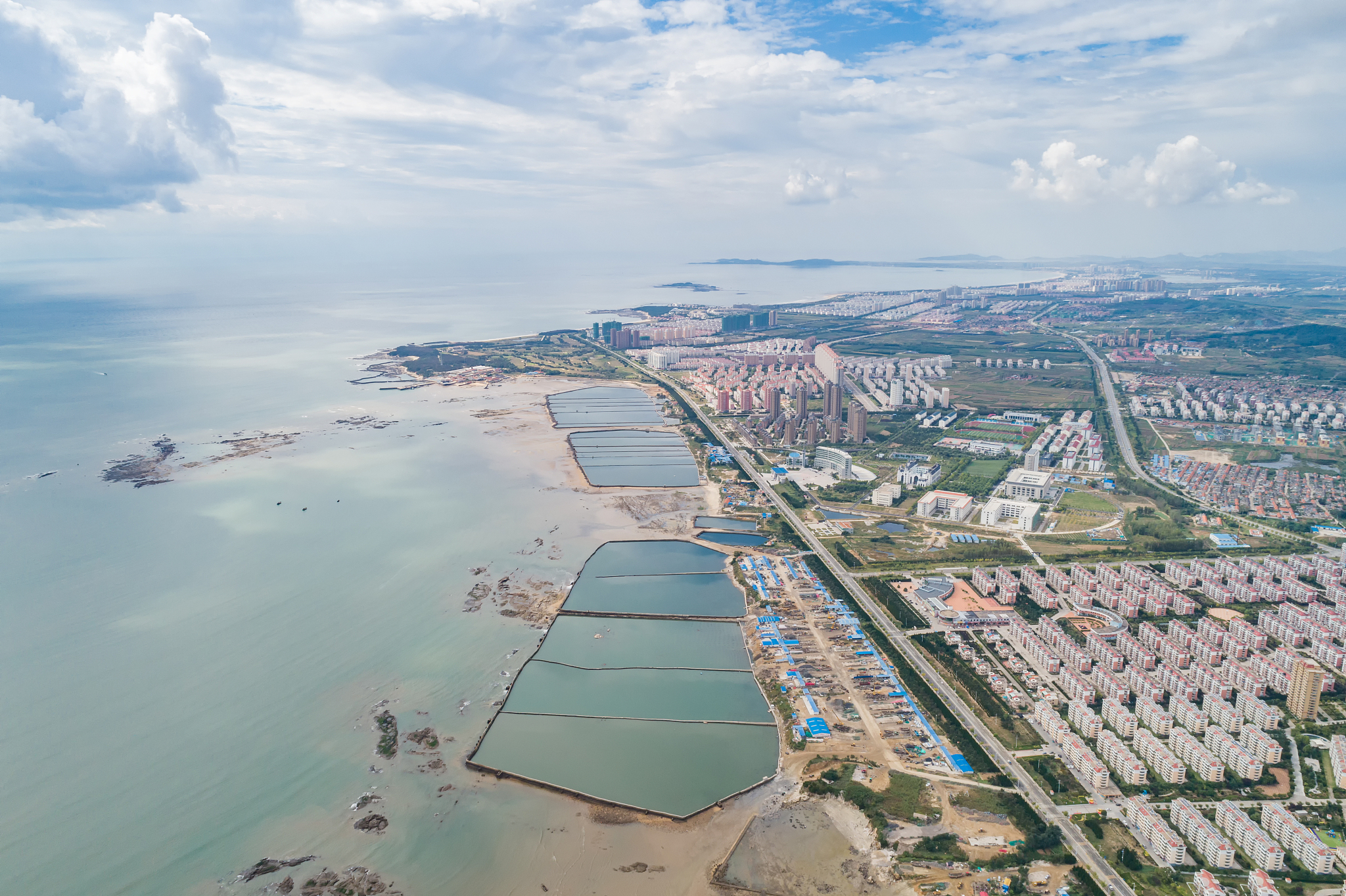 2024旅游指南#  上联:红岛黄岛薛家岛都在青岛 下联