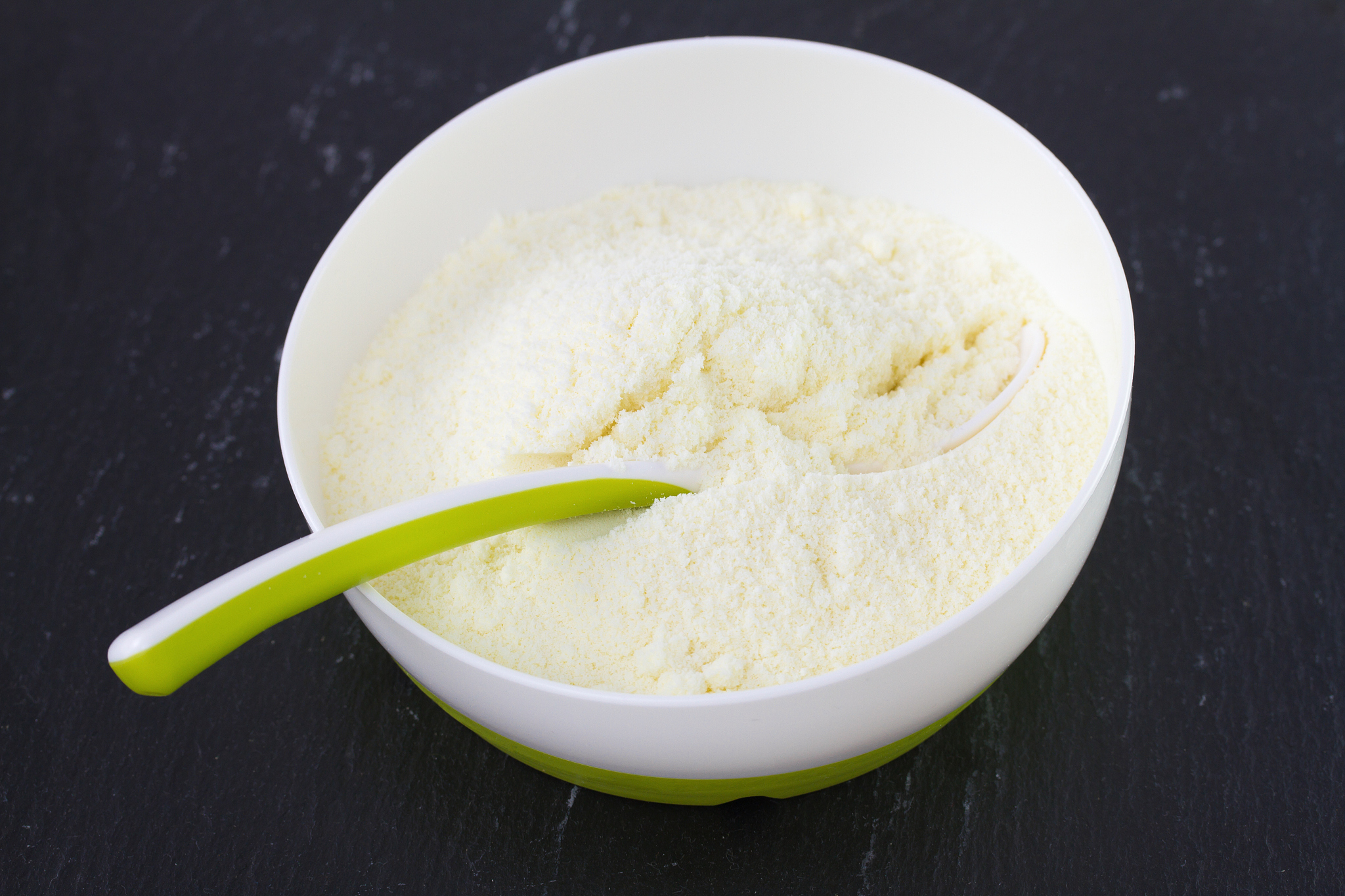 现在看了央视的节目,听了专家的讲解,才知道买蛋白粉不能随意,特别是