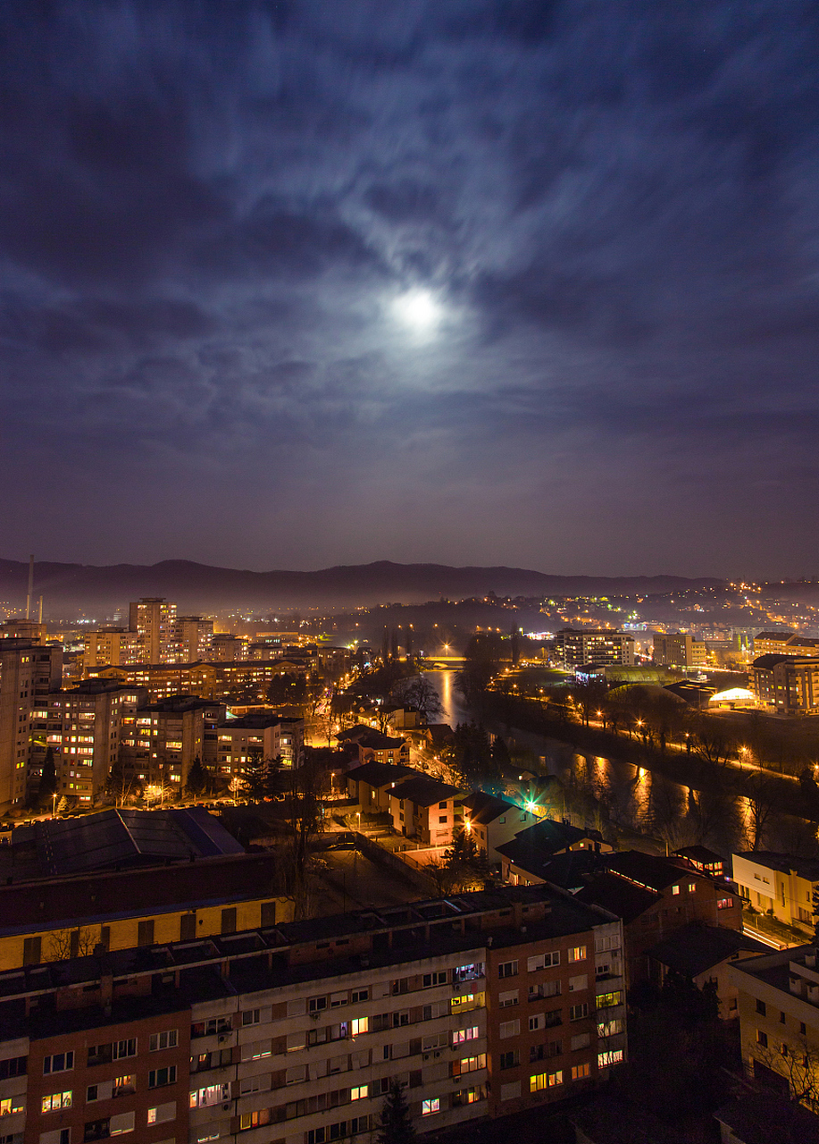 新疆喀纳斯夜景图片