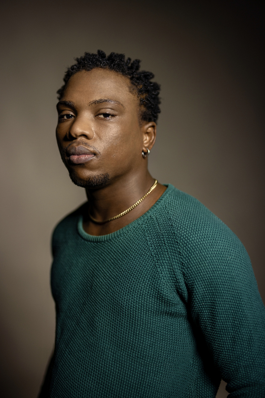 说什么非洲小哥深深的打动了她,真是太让人无法理解了