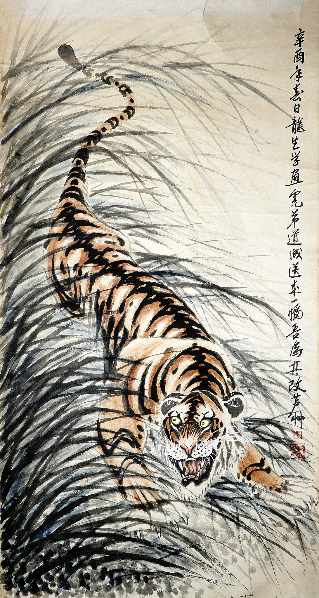 林间狐兔藏深洞,獐狍纷逃匿草丛