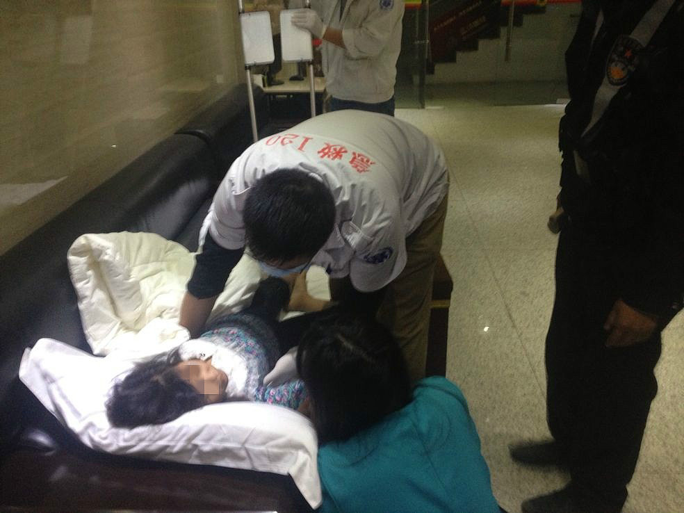 8岁女孩脑死亡过最后一个六一