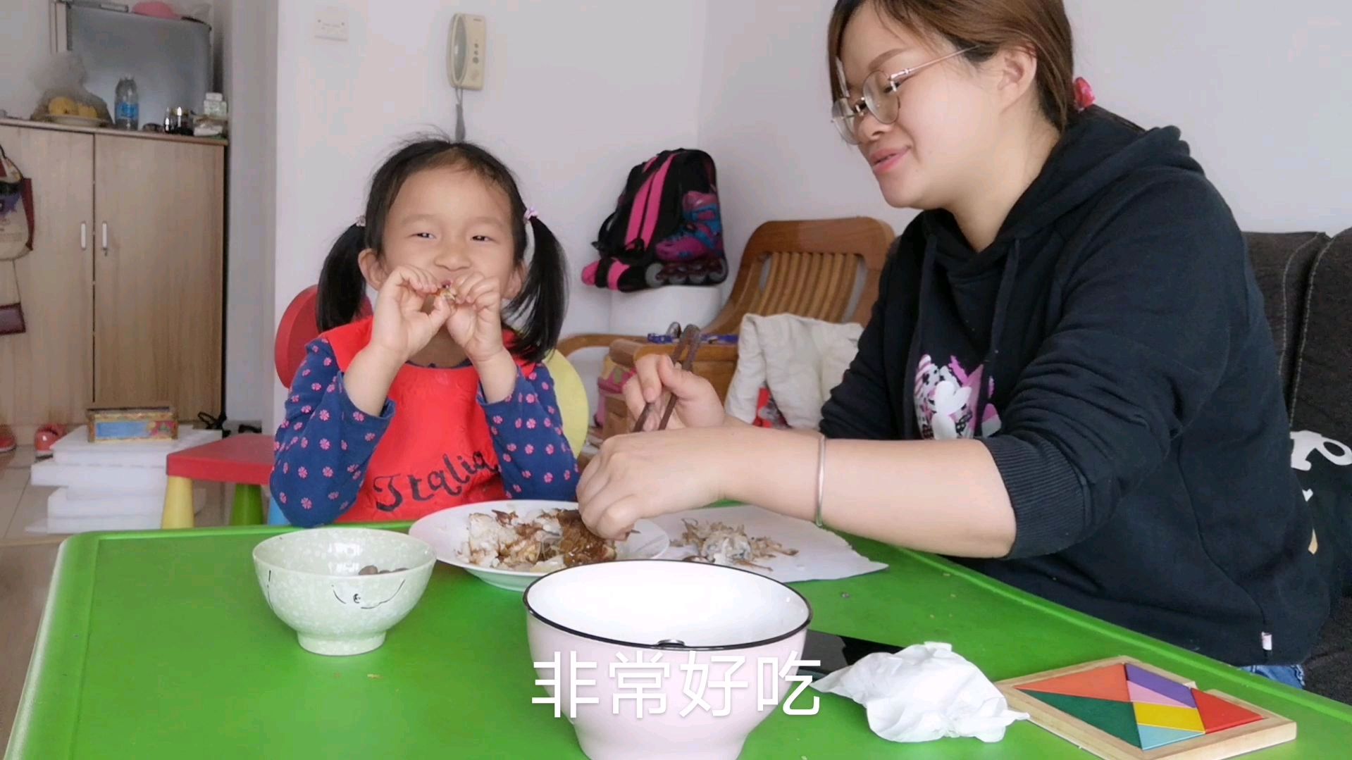 鲈鱼这样做外酥里嫩,4岁孩子能吃一条鱼,营养价值还高