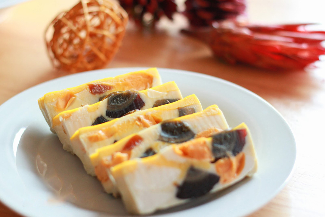 做三色蛋时,不要直接加水,掌握这几点,三色蛋更嫩滑又无气孔!