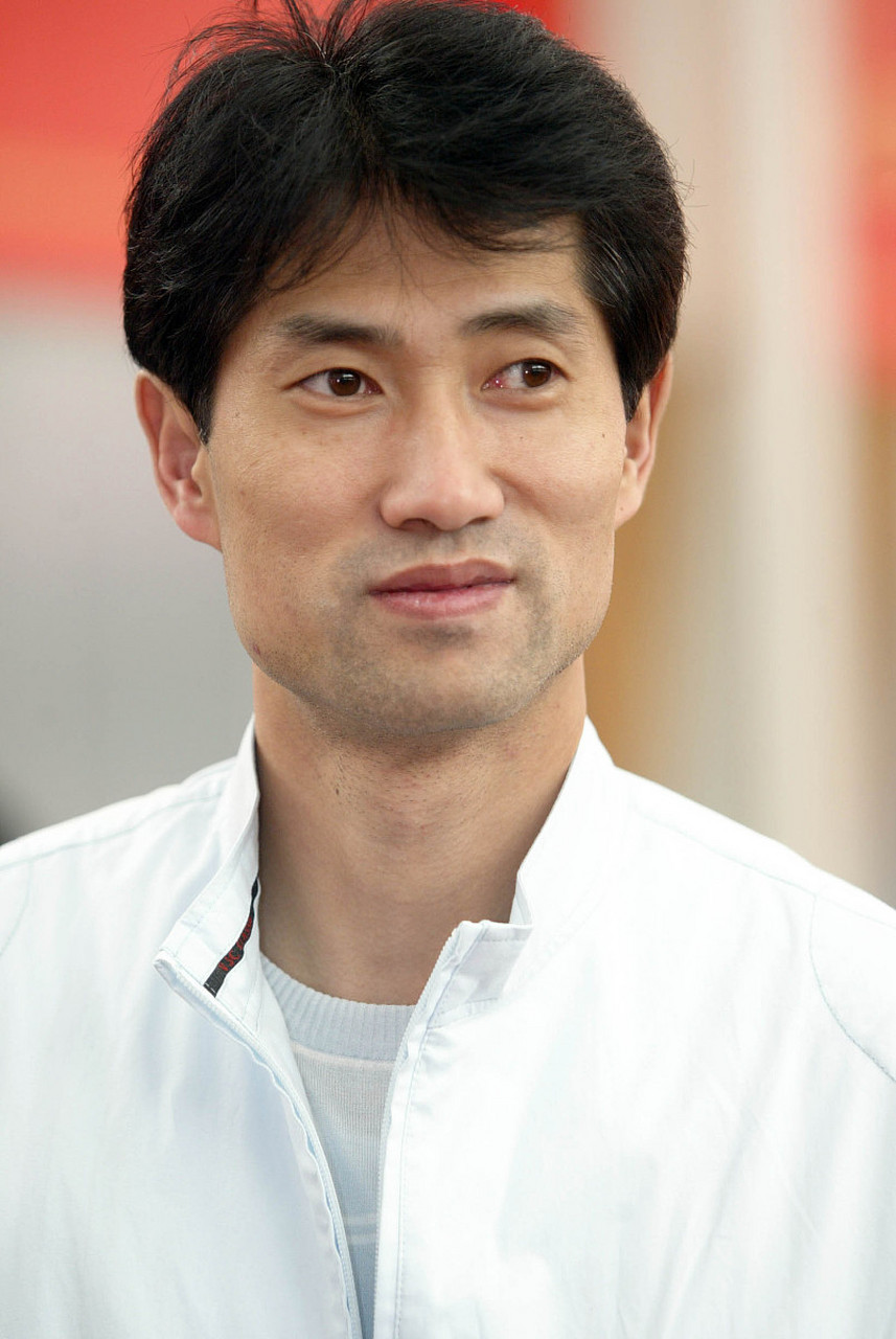 u18国青88:44大胜卡塔尔挺进四强  李晓勇带领的这支中国国青男篮