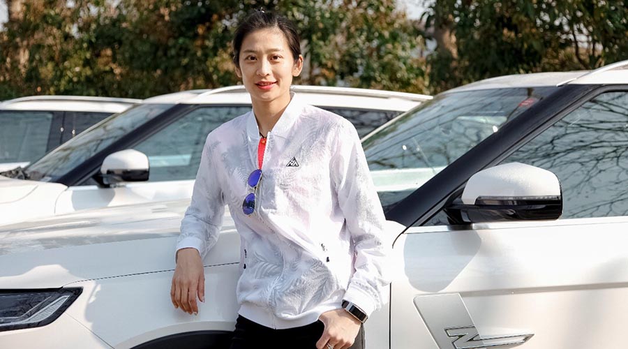 她是国羽女神,1米74的江南美女,让李宗伟恋慕,嫁给网球教练