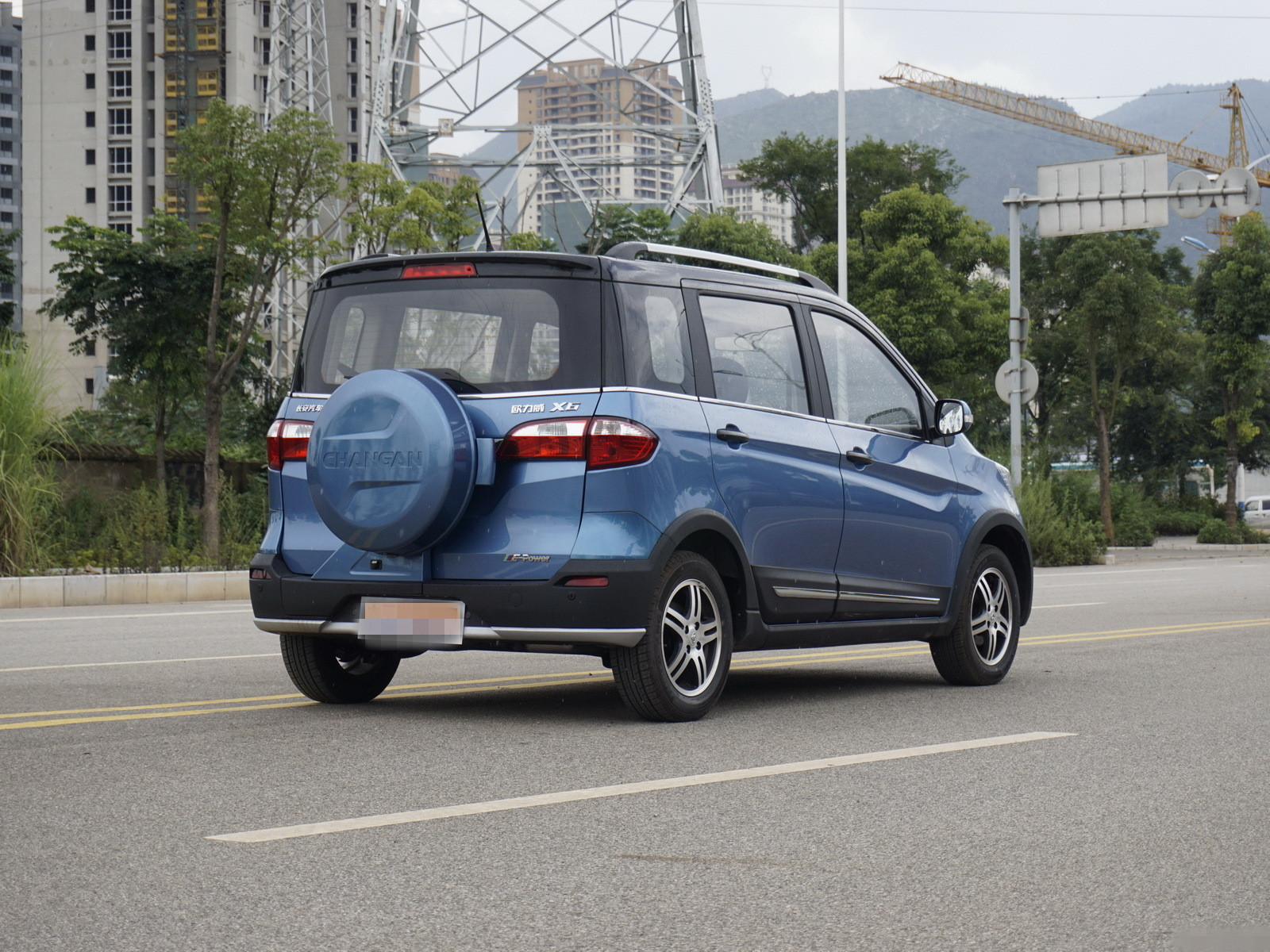 对欧力威x6外观和空间的品鉴