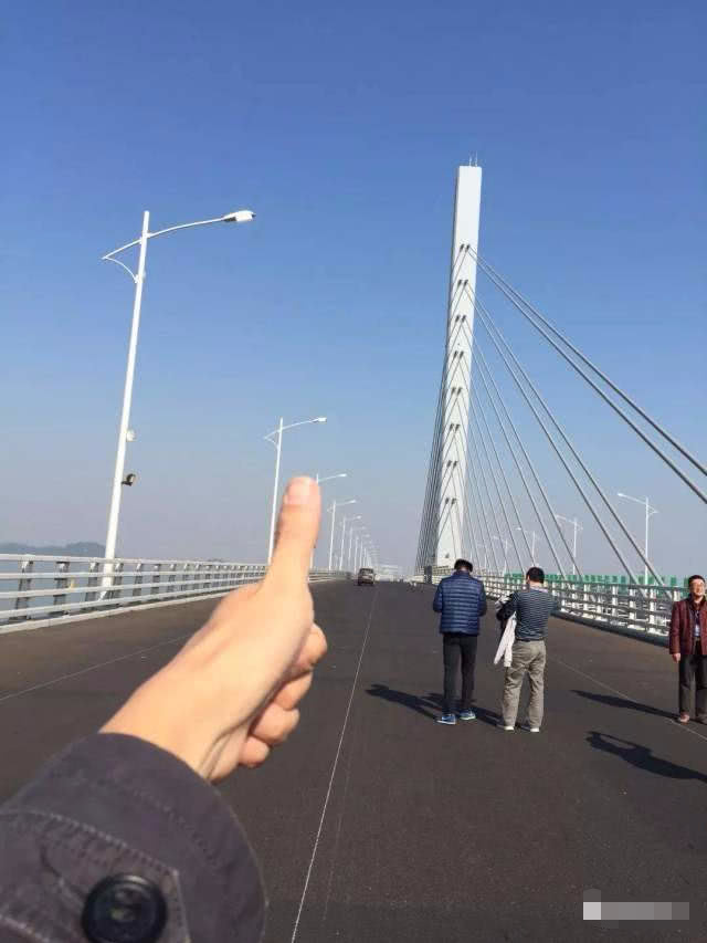 港珠澳大桥的意义在哪?到桥头只能回头,有钱也走不了