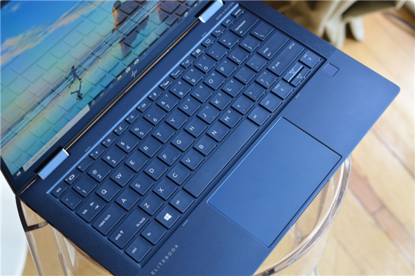 惠普elite dragonfly上手评测:史上电池续航最强劲的轻薄变形本