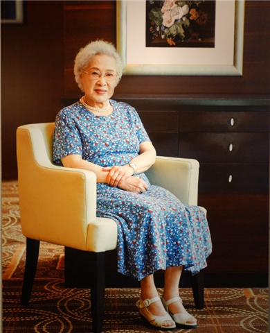 影坛真正的老戏骨,一个命运坎坷的人,今96岁还在拍戏!