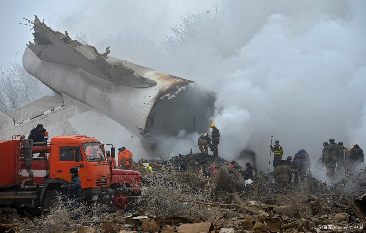 东航mu5735遇难者纪念  在春风和煦的日子里,我们不