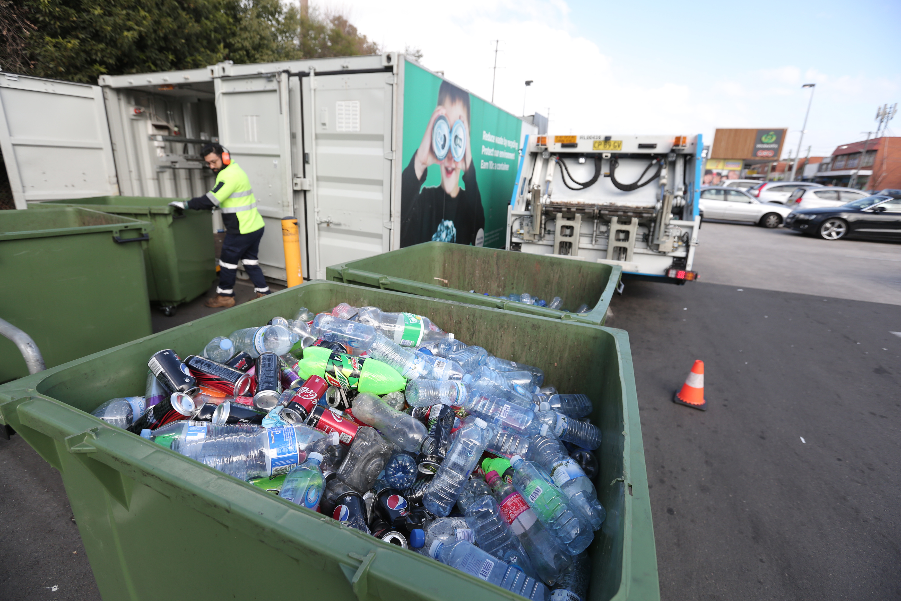 在国外,垃圾如何分类(1)