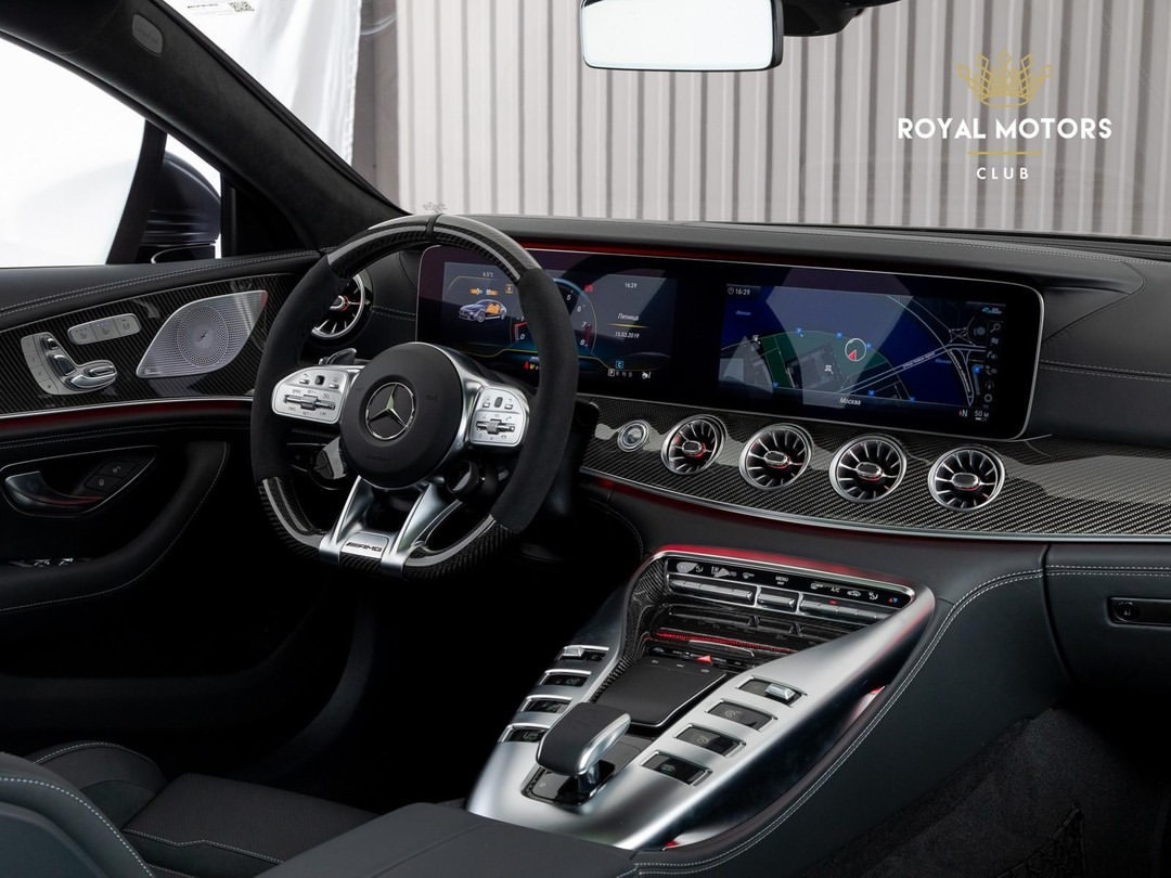 全新奔驰amg gt63s,精致的内饰