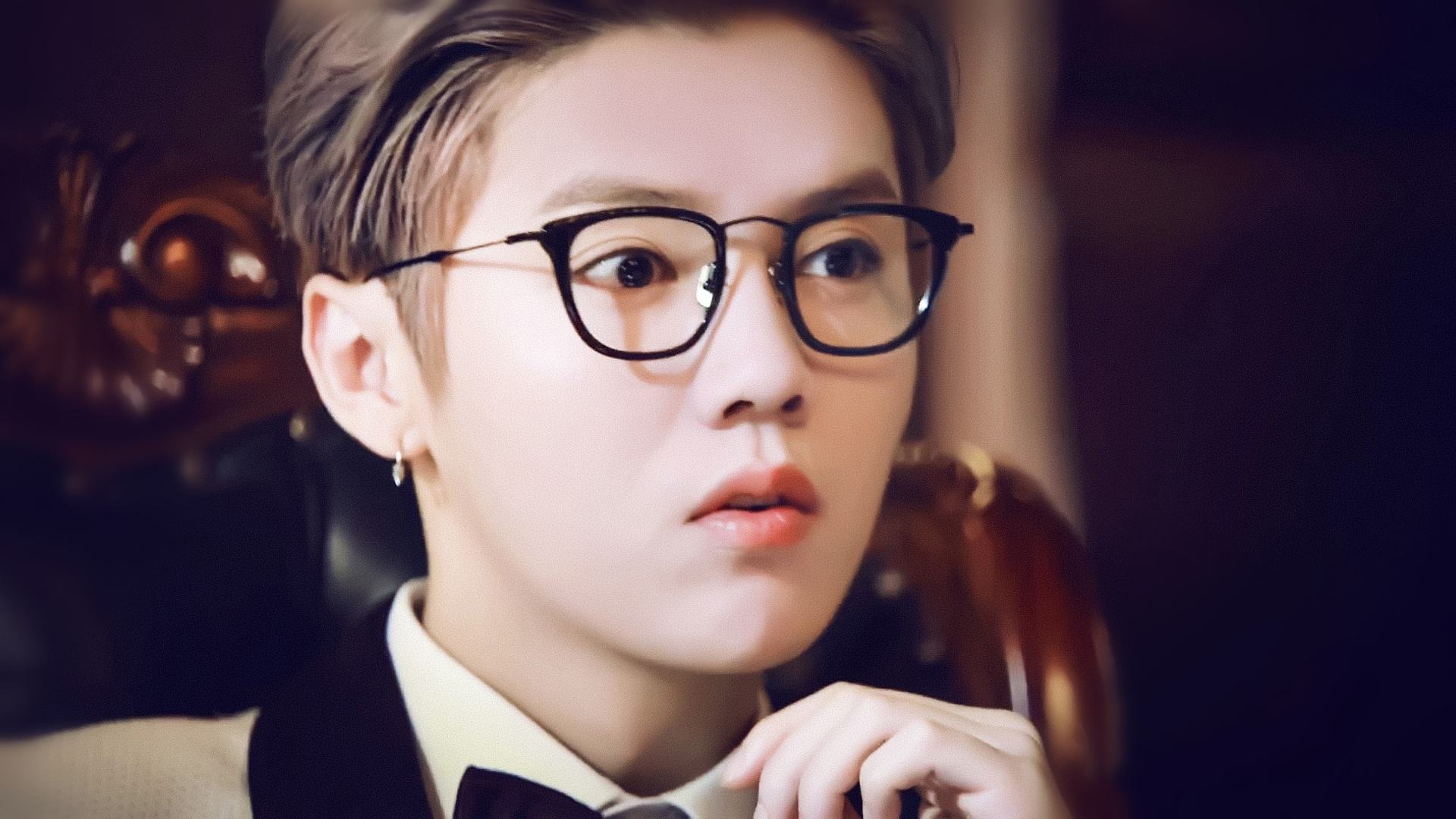 军婚高干文,踹开渣男后,她转身嫁霸道首长生3个崽子,真霸气!