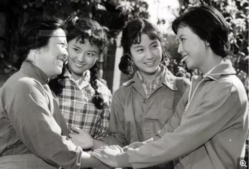 作家赵大年去世,他编剧的《皇城根儿》定格许晴王志文的青春