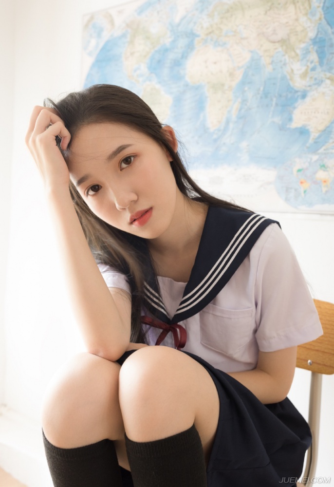 柔弱的文静小女生 清新自然