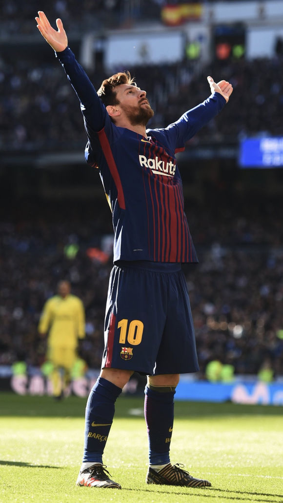 把leo messi每个字母拆开为首字母,概述梅西过去的一个赛季